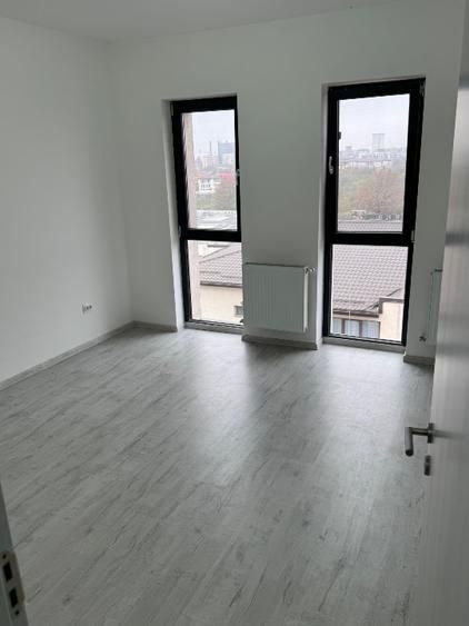 De inchiriat apartament cu 2 camere NEMOBILAT , Metalurgiei sector4 - Poză 7