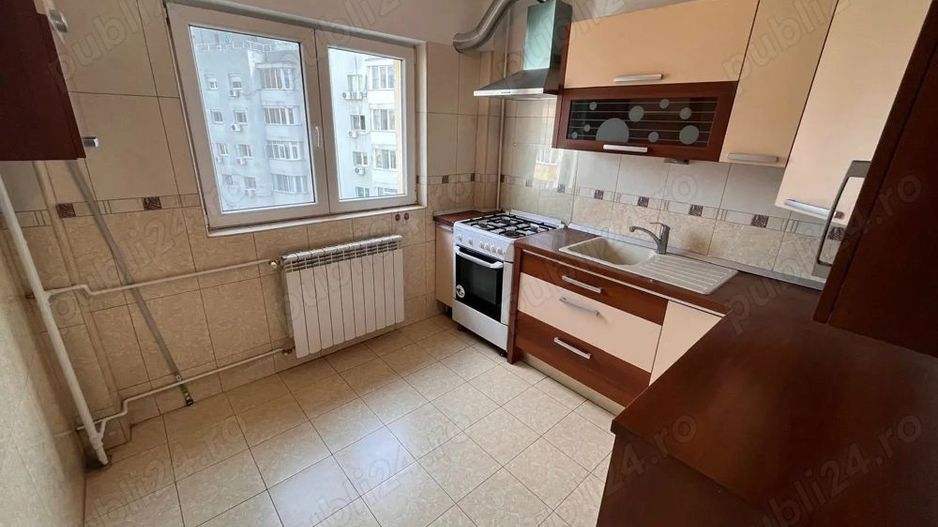 Apartament la doar 3 min de metrou obor - Poză 1