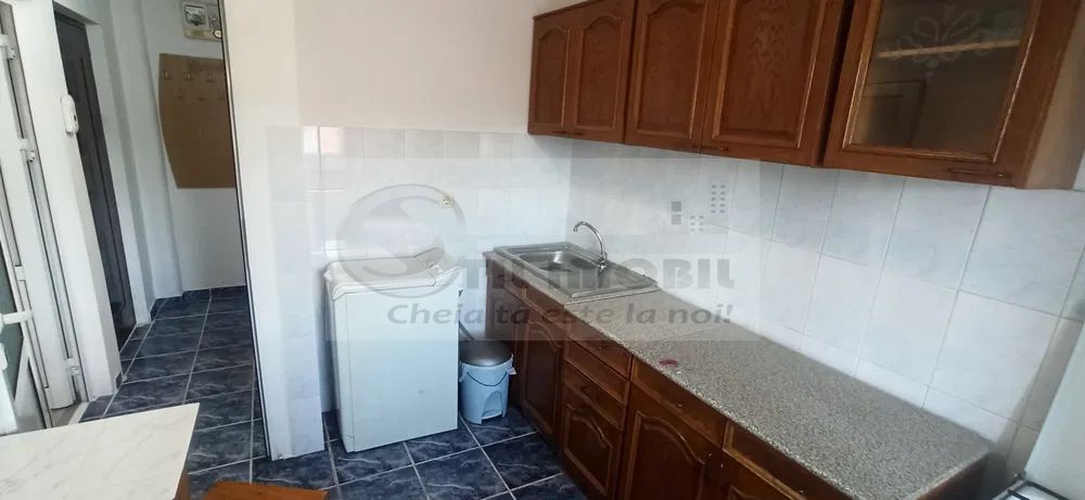 Apartament 1 camera Podu de Fier-  350 EURO - Poză 6
