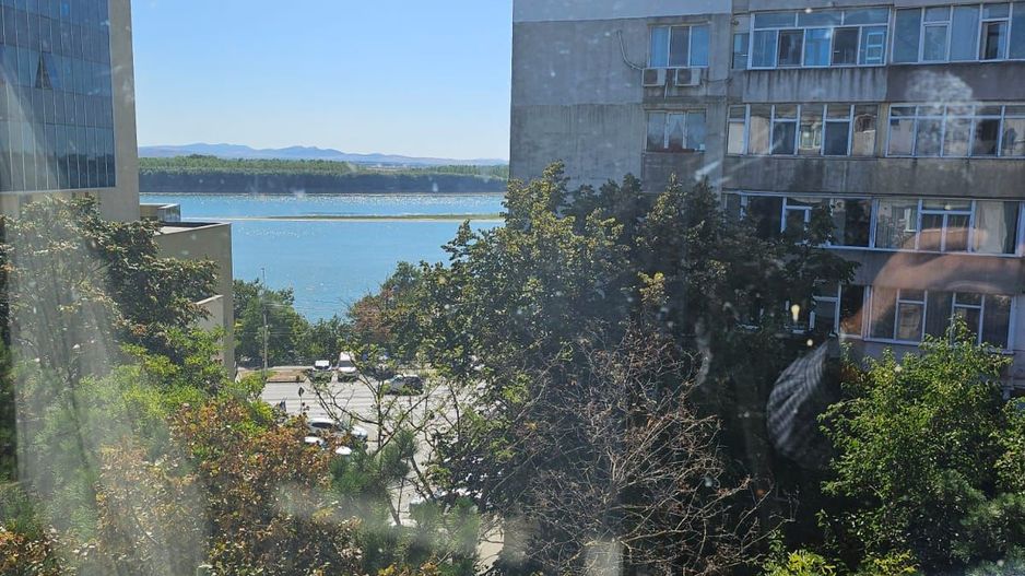 Vanzare - 2 camere, P-uri - Faleza - Poză 1