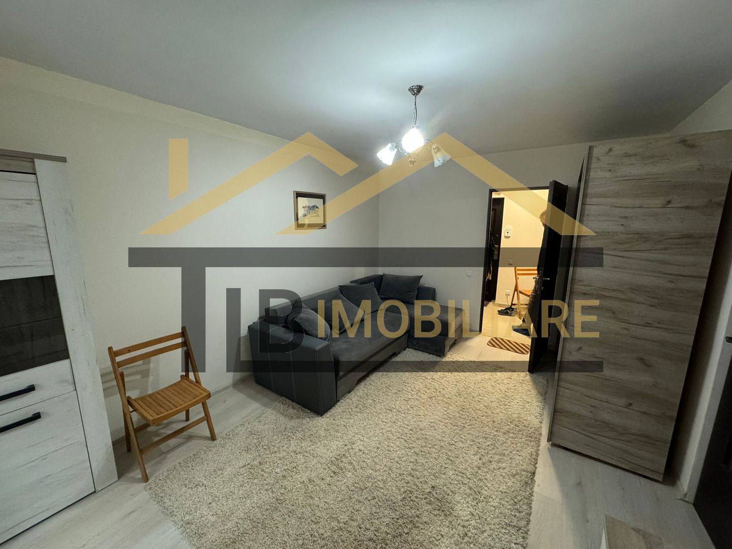 Apartament de 2 camere, decomandat, 47mp, Zona Dacia - Poză 2
