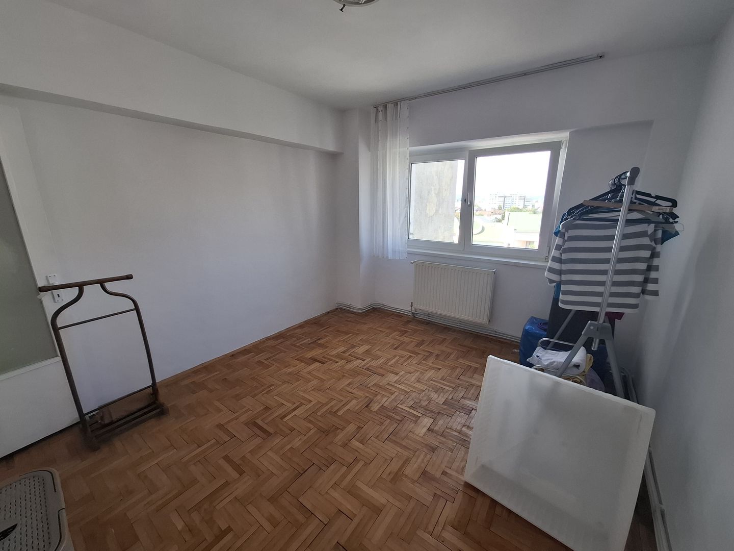 Apartament 2 Cam 9 mai zona Catedralei - Poză 6