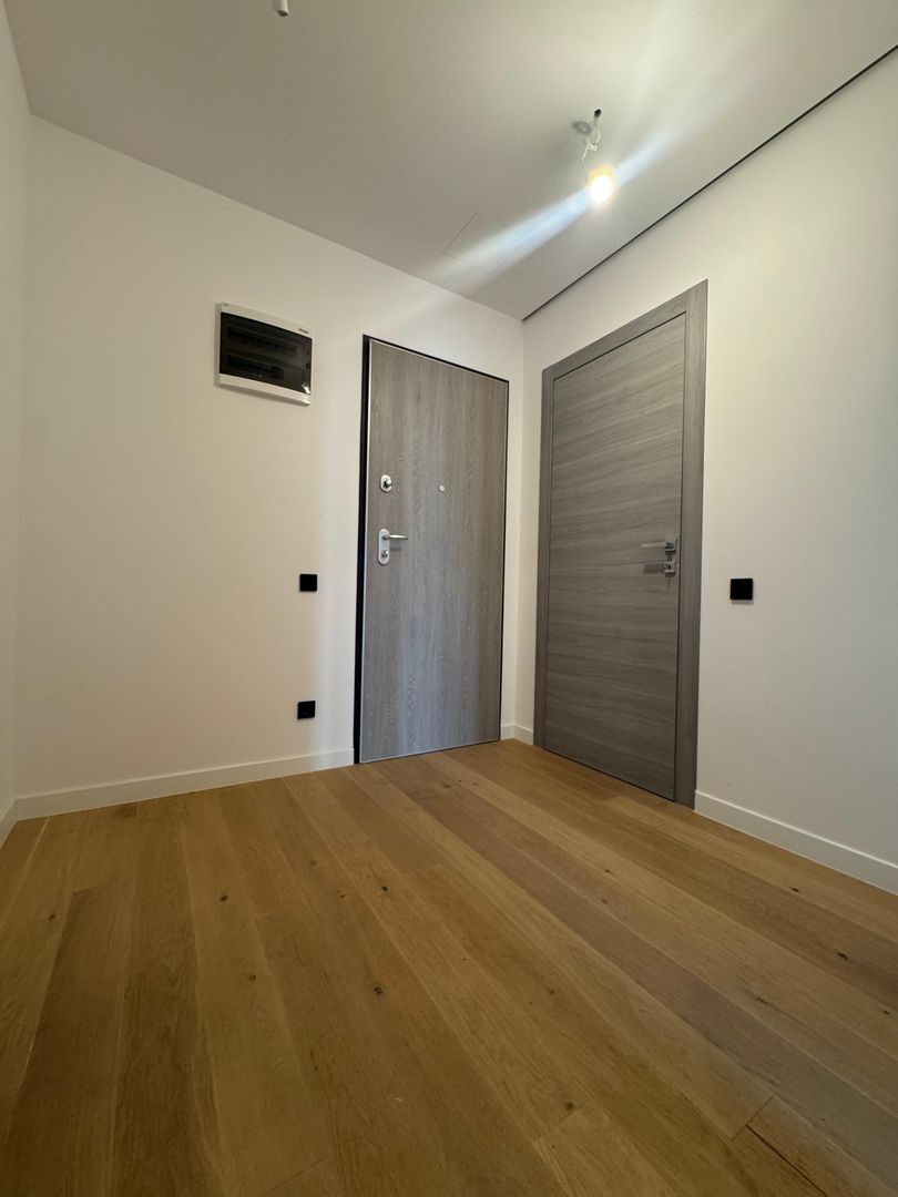 3 camere PREMIUM| 99.7 MP + 9.35 MP terasa - Poză 17