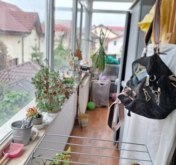 Apartament 3 camere, 84 mp, la un preț foarte bun – nu rata ocazia! - Poză 1