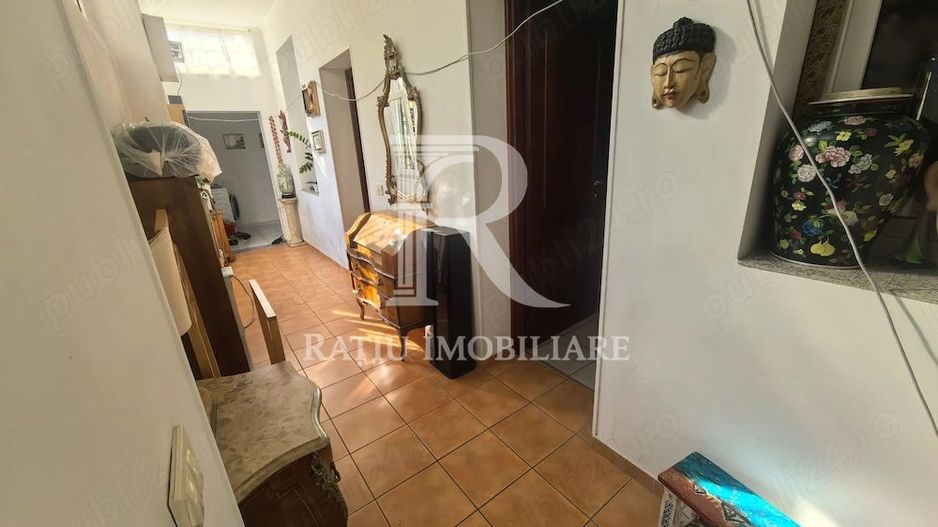 Casă cu 4 Camere de Vânzare | Decebal | Oradea - Poză 8