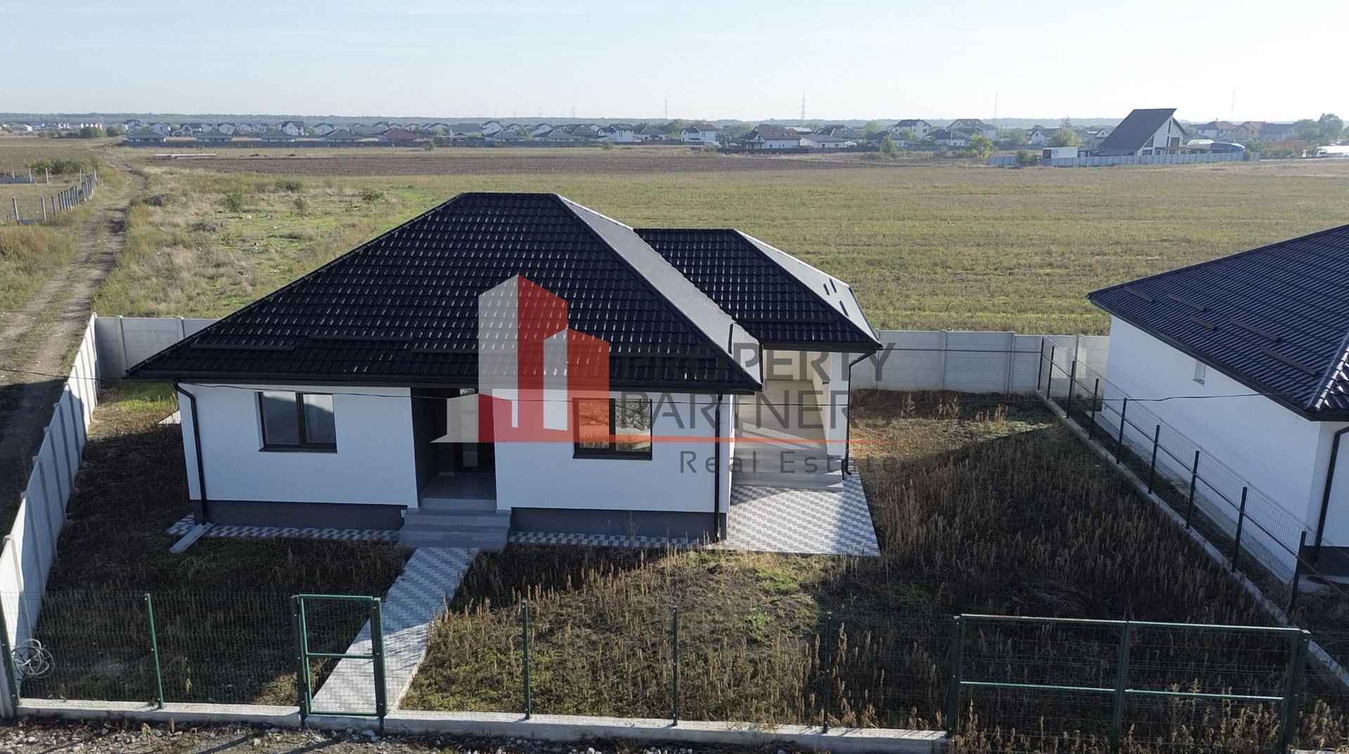 Casa în comuna Sabareni, judetul Giurgiu. - Poză 4