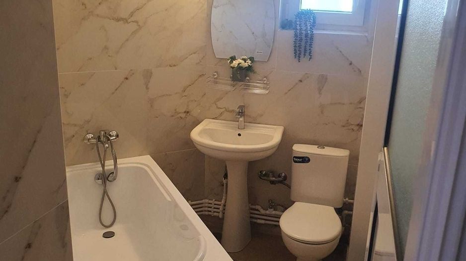 Apartament 3 camere, dec.-80mp-et2/4-500euro -Nicolina- Selgros - Poză 8