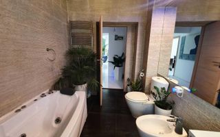 DE VÂNZARE | APARTAMENT 3 CAMERE | TERASA 30 MP CENTRAL MAGHERU - Poză 10