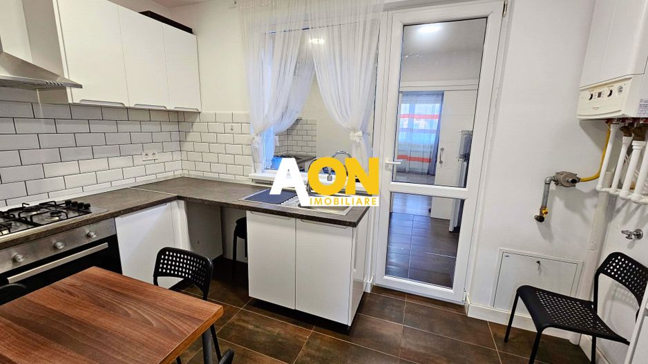 Casa tip insiruit, 5 camere, 2 bai, mobilata si utilata - Poză 2