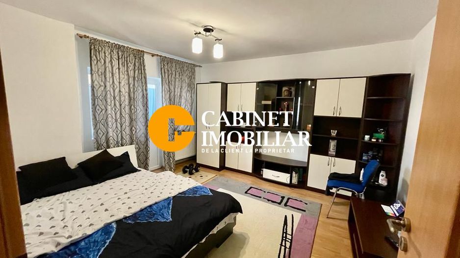 Etaj 1 Apartament 2 Camere Decomandat Bloc Fara Risc 1984 - Poză 1