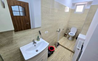 Apartament cu 3 Camere, Complet Mobilat, Bloc Nou, Zona Centru - Poză 12