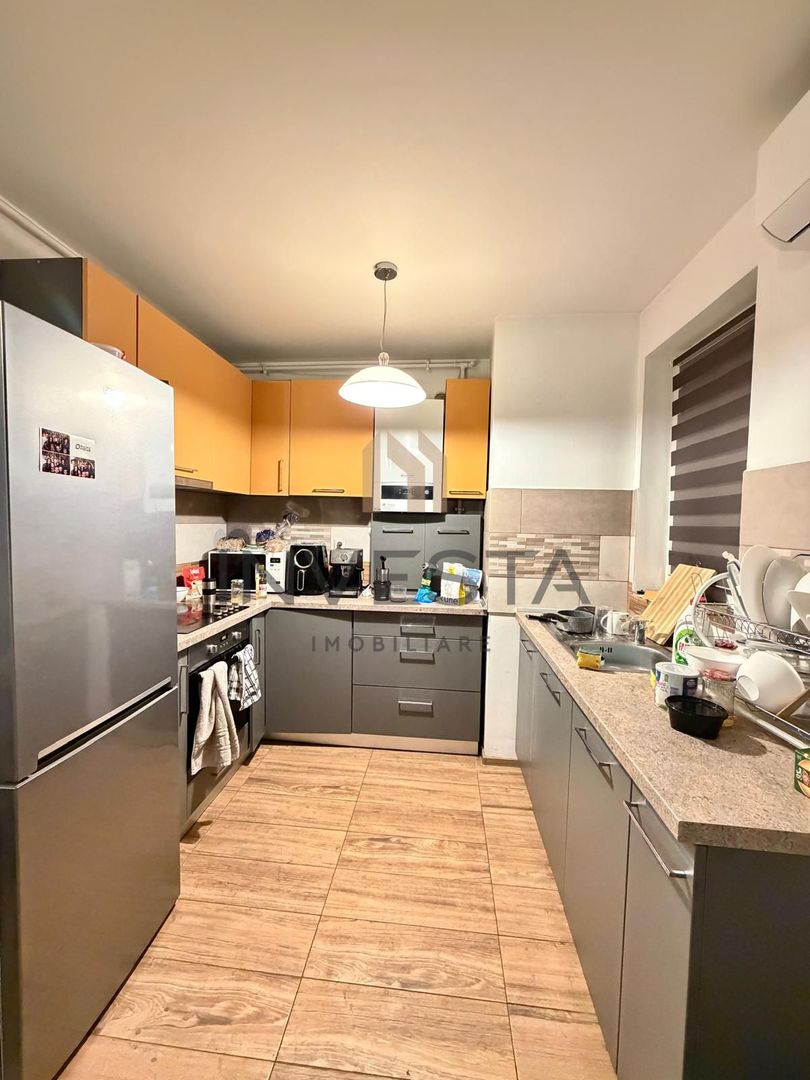 Apartament cu 3 camere in spate la FSEGA, strada Venus ! - Poză 7