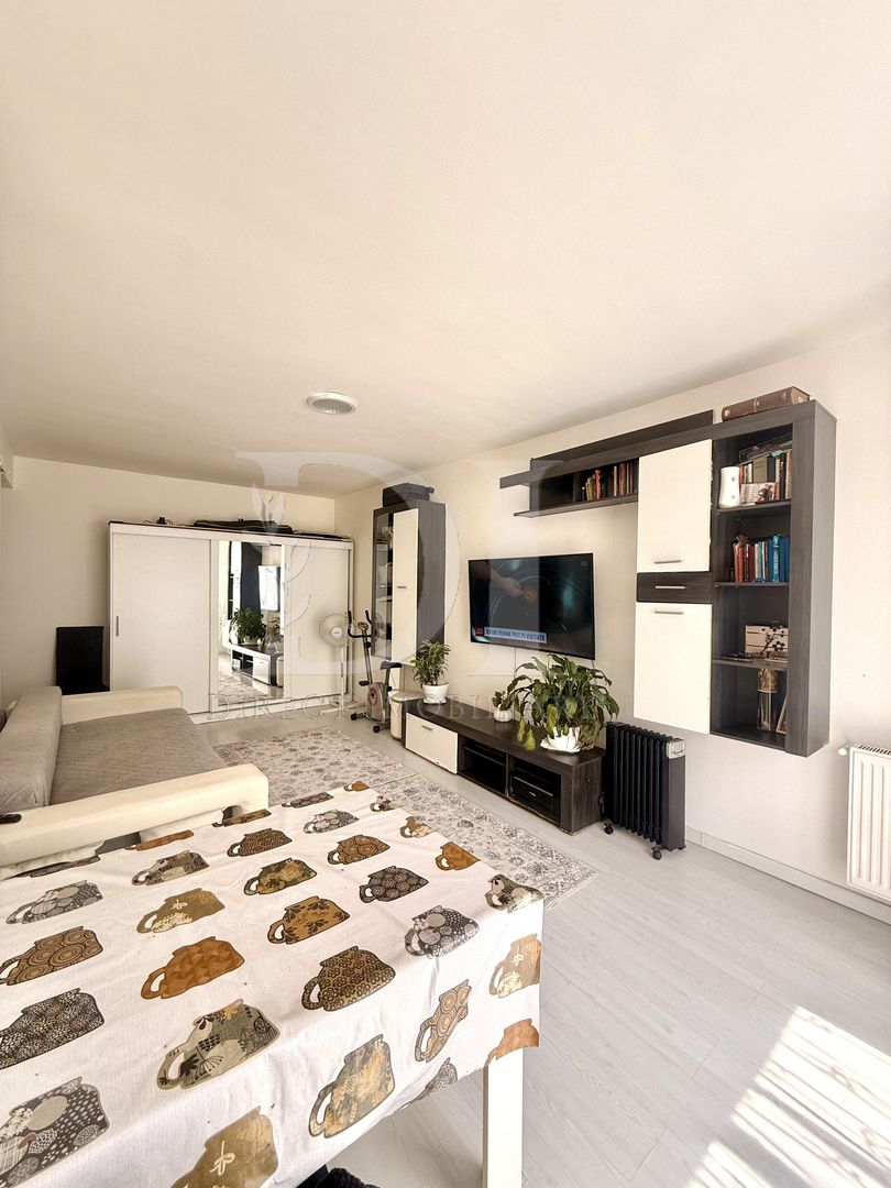 Apartament la cheie / etaj intermediar / Zona Terra - Poză 3