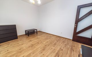 Apartament luminos, completat de spații utile și confortul de care ai nevoie! - Poză 3