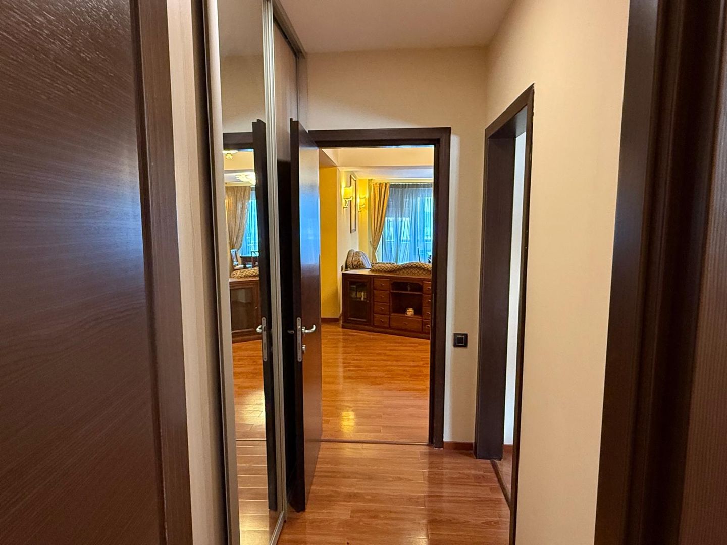 INCHIRIERE Apartament cu 4 camere in zona Nordului/Herastrau - Poză 24