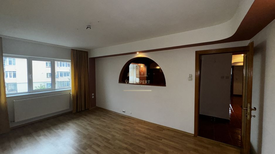 APARTAMENT CAMPULUNG TIP PENTHOUSE, 5 CAMERE GRUI - Poză 7