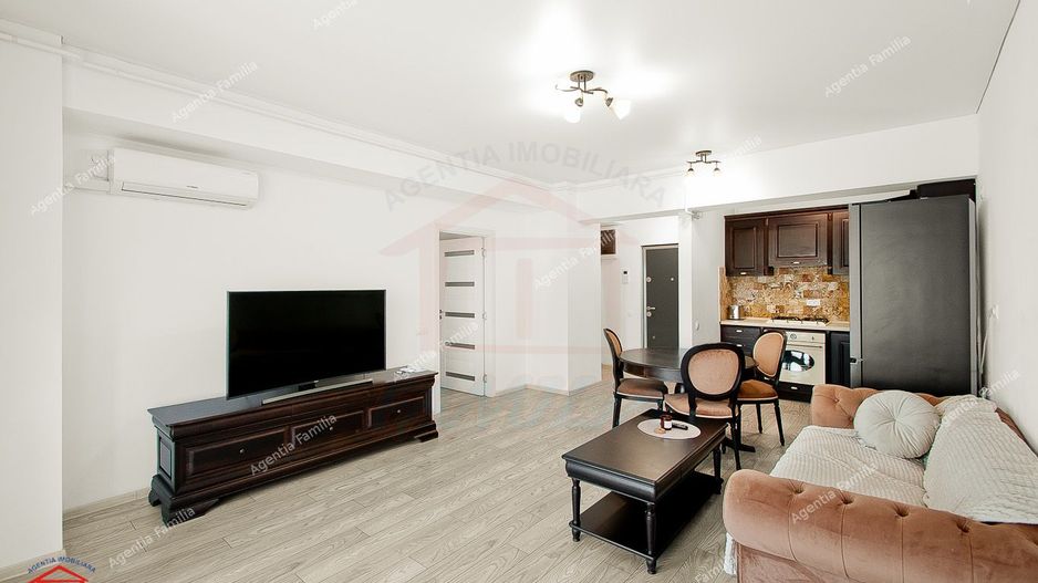3 camere pe Faleza Dunarii cu vedere panoramica - Poză 8