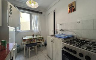 Vanzare apartament 2 camere semidecomandate zona Horea! - Poză 5