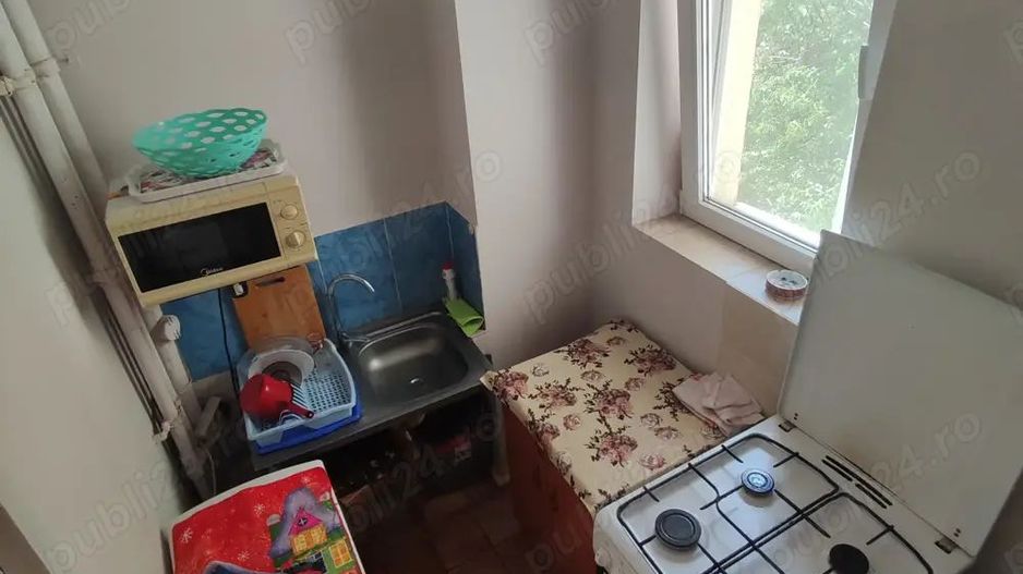 De vanzare Apartament 2 camere sector 4 - Poză 8