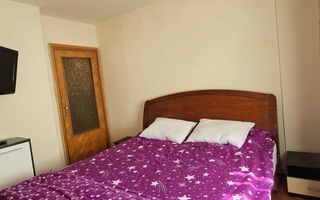 Apartament 3 camere, 65mp,lift, decomandat, parcare, strada Calea Florești - Poză 8