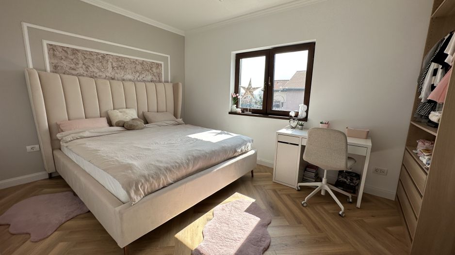 Duplex despartit prin spatiu tehnic  - teren 500mp - Poză 9