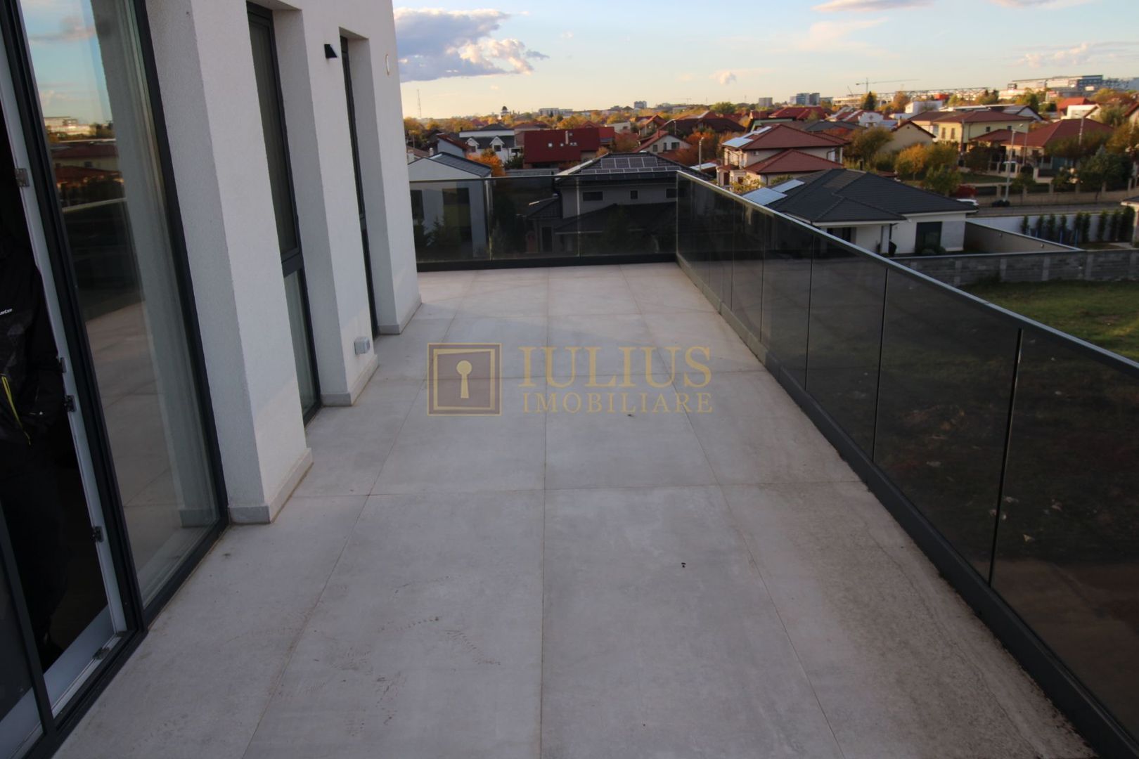 ideal pentru un cuplu, se afla la 3-5 min de centura TM, centrala proprie - Poză 1