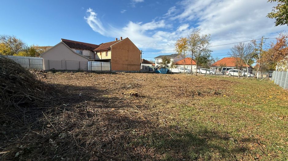 COMISION 0 % | Teren Intravilan de Vanzare | Zona Plopi | Investitie - Poză 2
