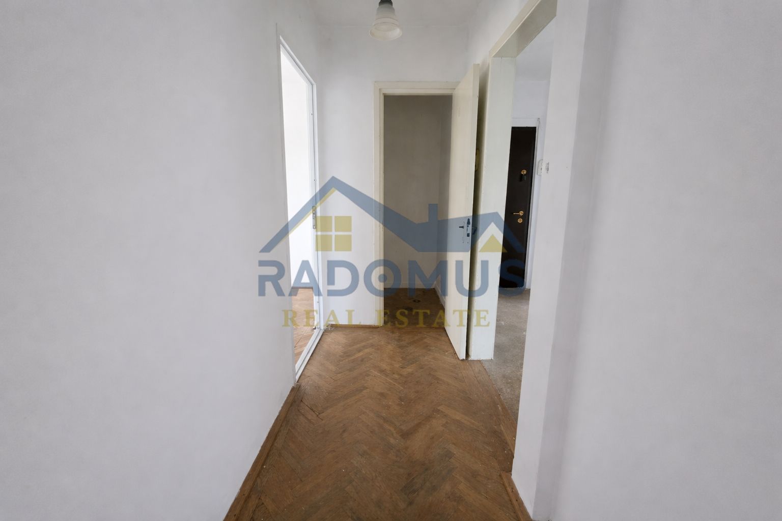 Apartament 3 camere – Ploiești Vest, Complex Dinu | Decomandat - Poză 10