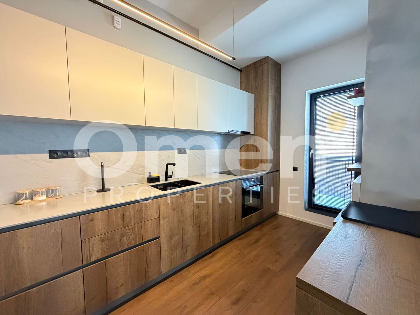Penthouse ultrafinisat pe 2 niveluri | sauna |  parcare | zona centrala - Poză 9