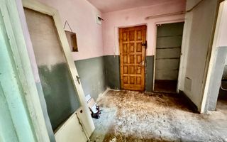 Apartament 2 camere de vânzare | 50 mp | Parter | Zona Cetate - Poză 2