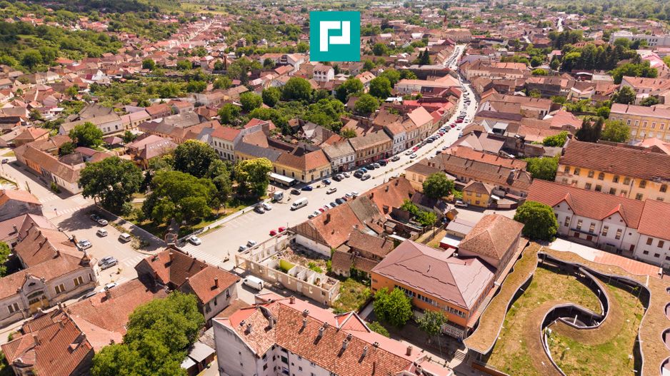 TEREN INTRAVILAN CENTRU LIPOVA 419MP - Poză 9