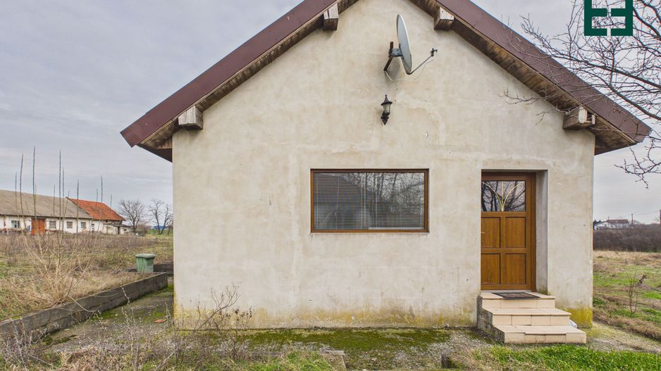 Proprietate industrială + Teren 8.632 - Voiteg - Județul Timiș - Poză 4