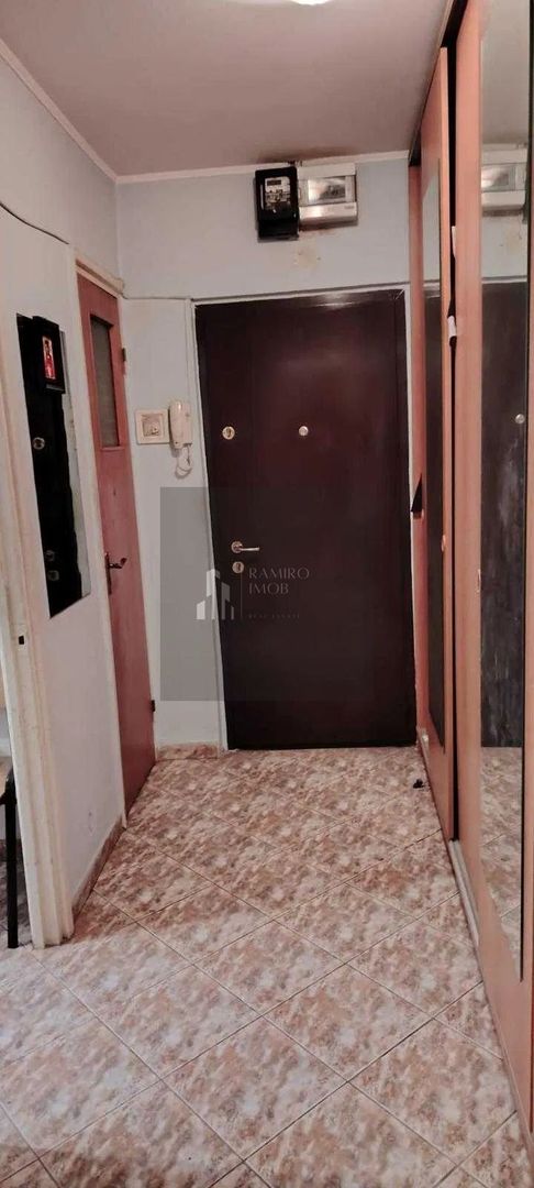 Apartament 3 camere/Brancoveanu 65 mp/balcon - Poză 8