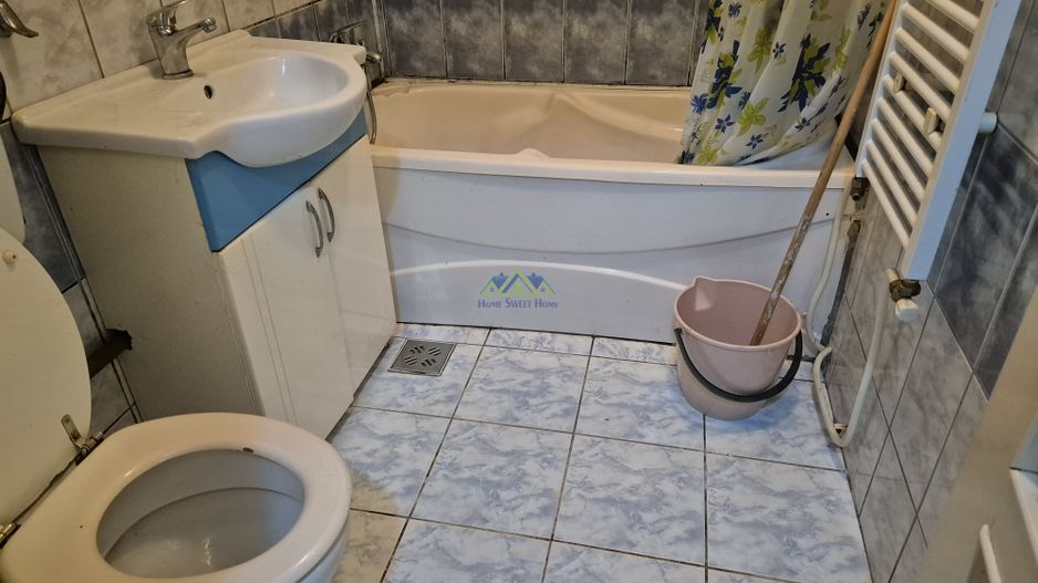 Vand apartament 2 camere, zona M3(U4), parter, balcon, gradina in fata - Poză 9