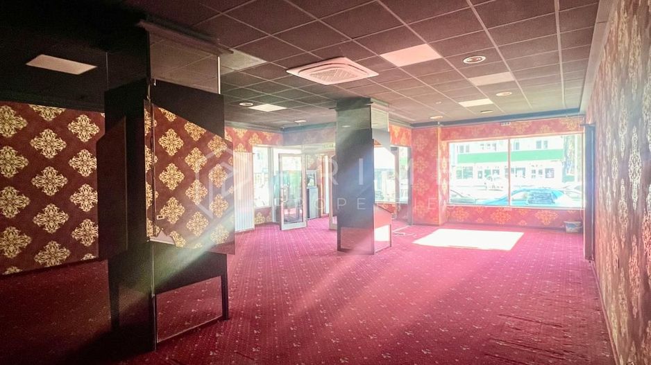 Spatiu comercial 150 mp | Zona 7 Noiembrie | Vad exceptional - Poză 4