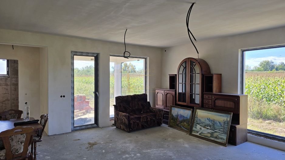 Martinesti, Casa individuala pe parter, 3 Dormitoare, 2 Bai - Poză 7