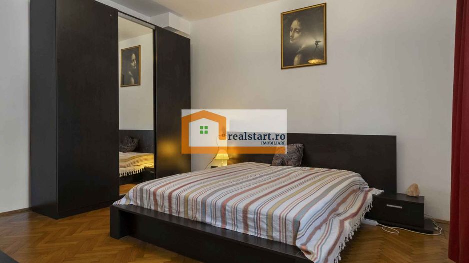 Langa Metrou, curte proprie 200mp, Garaj, 3 camere, centrala, pet friendly - Poză 5