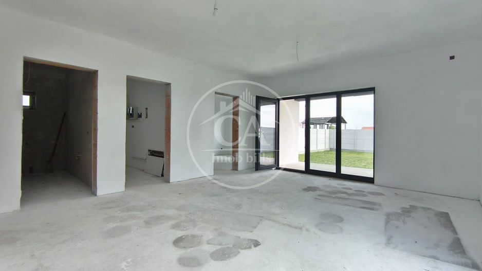 Casa de vanzare cu 4 camere in Santandrei, Bihor - Poză 6