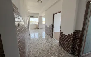 Apartament 3 camere decomandat | Etaj 3 cu lift | Zona Micro 17 - Poză 13