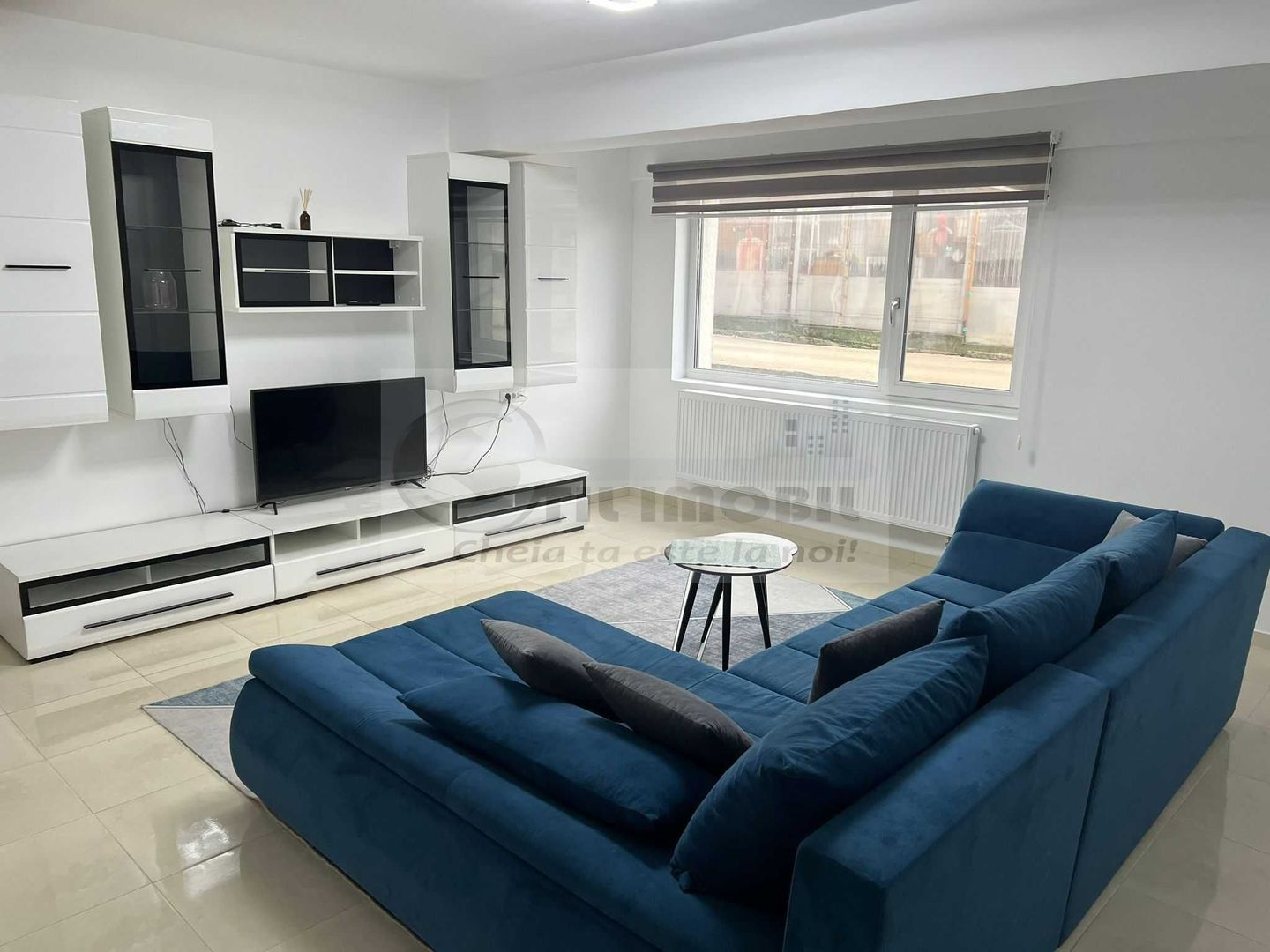 Apartament 2 camere – CUG, 2 locuri parcare- 440 EURO - Poză 1
