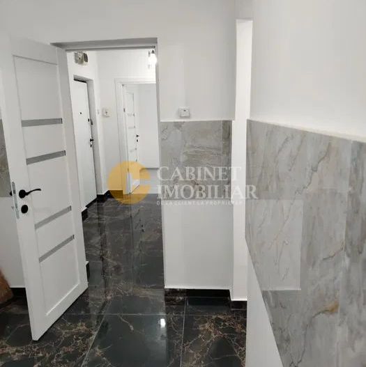 3 camere, Tatarasi -Flux, etaj 2/4, fara risc, renovat, liber! - Poză 4