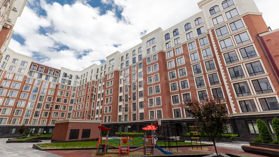 Chirie, 2 odăi + living, str. Avram Iancu, Centru - Poză 1