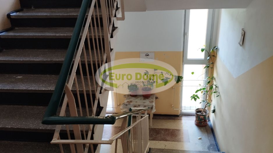 Inchiriere  apartament de 2 camere decomandat - Poză 10