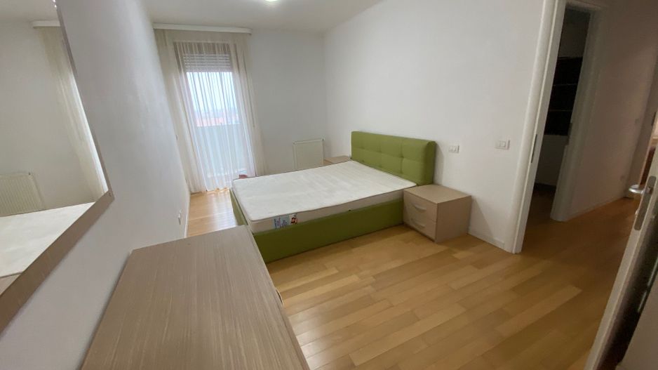 Apartament cu 3 camere   în zona Ultracentral - Poză 17