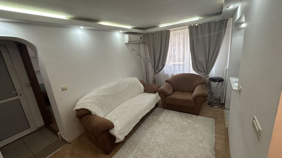 Apartament 3 camere SD 45 mp Podul de Piatra 81000 euro - Poză 3