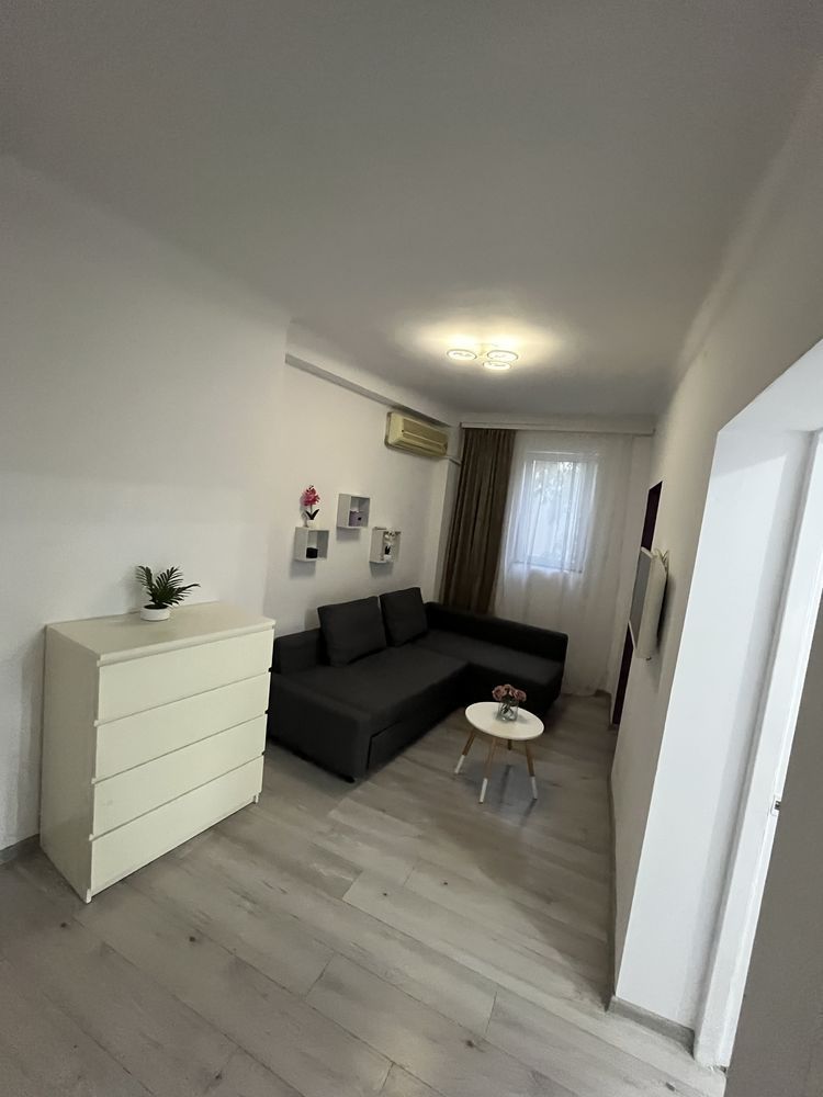 Apartament in vila Cervantes // Cișmigiu - Poză 3