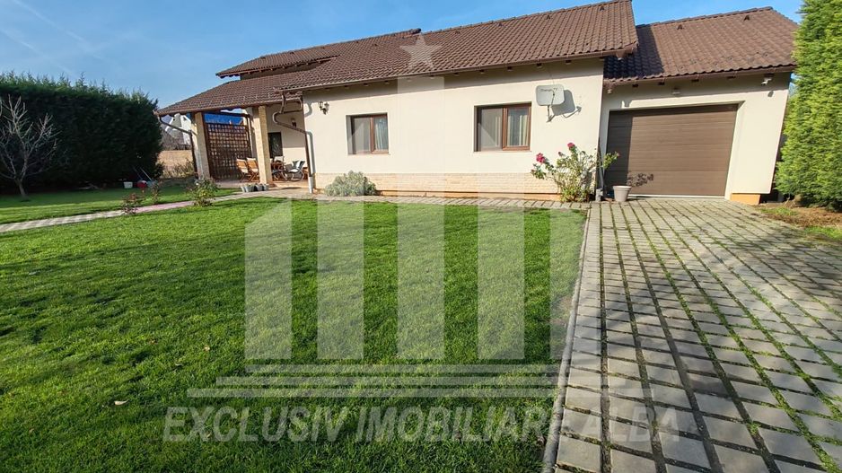 Casa individuala | 1 nivel | 145 mp utili | 784 mp teren | Cetate - Poză 2