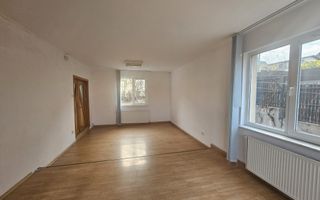 Casă spațioasă - Varianta Prundu Craiovei - Poză 14