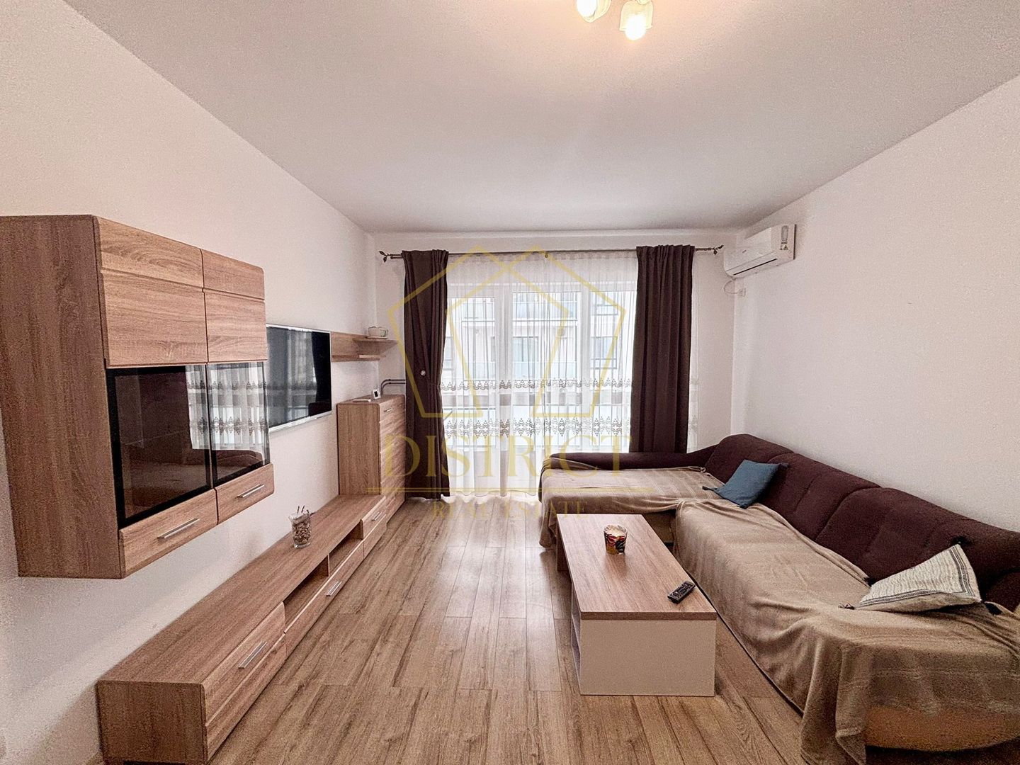 Apartament modern cu 2 camere | PET FRIENDLY - Poză 1