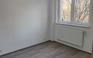 Apartament 3 camere centrala proprie renovat Favorit - Poză 4